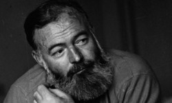 ХХ кылымдагы эң атактуу жазуучулардын бири Эрнест Хемингуэй (аудио)
