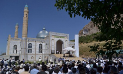 Күндүн темасы: "Дин чөйрөсүндө жүргүзүлгөн мамлекеттик саясат"