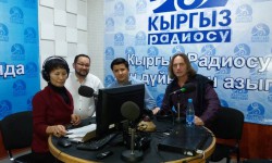 Жеңиш Ысманов  —  Кыргыз жүзүн чет өлкөдө тааныткан ырчыларыбыздан (аудио)