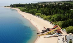 Күндүн темасы: Жолдорду оңдоо иштери туристтерге тоскоол жаратпайбы? (аудио)