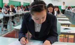 Күндүн темасы: Жогорку окуу жайына билим алууга умтулган бүтүрүүчүлөрдүн билим деңгээли кандай? 