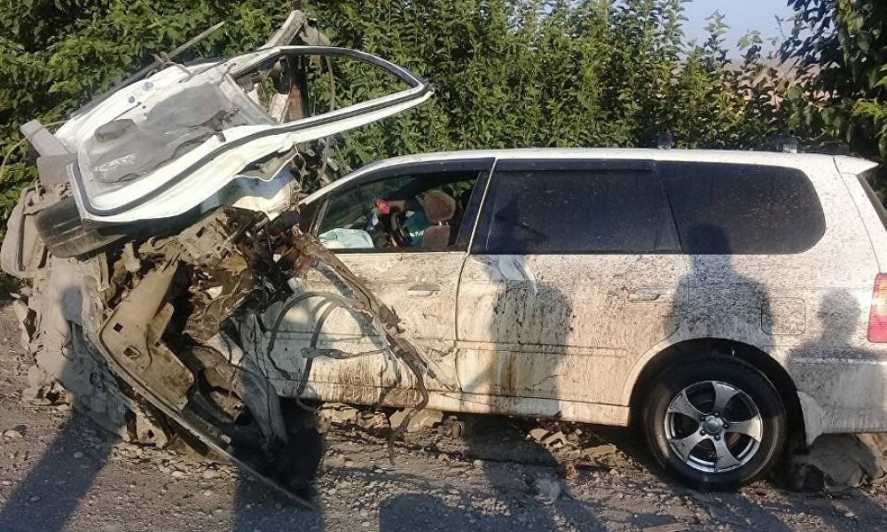 На трассе Бишкек — Ош в крупной аварии погибли восемь человек