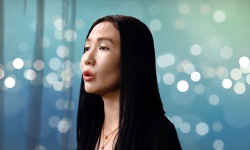 Поэзия мүнөттөрү: Айгерим Токтоналиеванын ырлары (аудио)