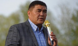 Ташиев президенттикке талапкер болуудан баш тартты