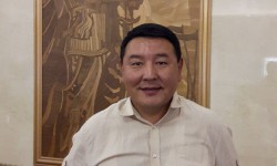 Токтогул Рысалиев: Жандуу ыр менен коюлган концерттерге эл суусап турат (аудио)