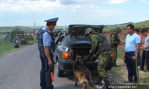 С момента вступления Кыргызстана в ЕАЭС началась контрабанда ГСМ из Казахстана