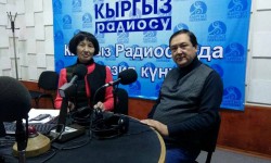 Керим Турапов: Жогорку деңгээлдеги концерттерди болбогон ырлар бузуп коюп жатат (аудио)