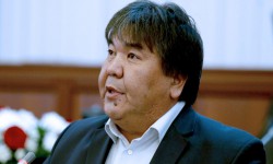 Садык Шер-Нияз: Курманжан Датка океандын ары жагынан да жакшы бааланды (аудио)