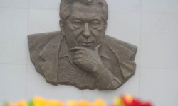 Адабий дүйнө: Чыңгыздын экинчи Ильгиз иниси болгом