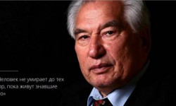 "Наш человек": поэт Альфред Енгалычев читает Айтматова