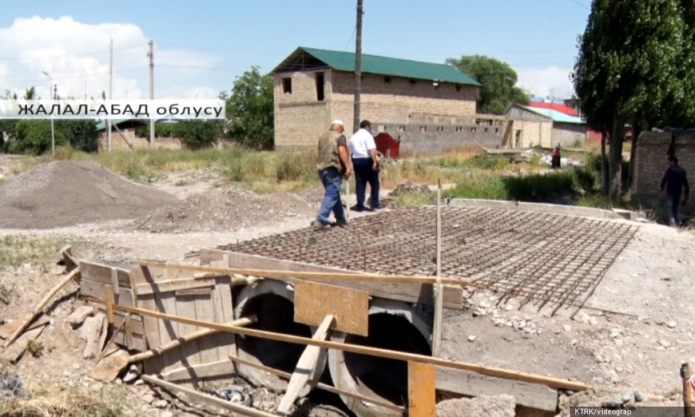 Сузактын Ырыс айыл аймагында орчундуу социалдык көйгөлөрдү чечүүгө басым жасалууда