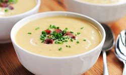 Ашкана ажары: Сыр кошулган даамдуу  франсуз шорпосу  