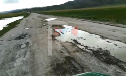 Элдик репортер: Жолдордун абалы оңолмоюнча туризм өнүгөбү?