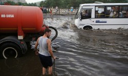 Краснодар продолжает страдать от проливных дождей