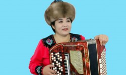 Бурул Дүйшеева: Баян - менин сырдашым, муңдашым