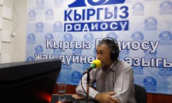 Олжобай Шакир: Кыргыз адабияты өзүнүн казаны менен кайнап жатканы өтө жакшы эмес