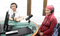 Күндүн темасы: Баланы 6 айына чейин эненин сүтү менен багуу керек