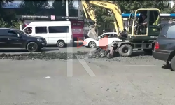 Элдик репортер: Жаңы салынган жолду кайрадан бузуп жаткандар