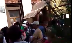 Элдик репортер: Окуу жылы башталбай жатып, ата-энелерди түйшөлткөн мектептер