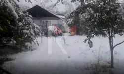 Элдик репортер: Кашка-Суу айылы калың түшкөн кардын айынан жарыксыз калышты