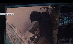 Абайлаңыз! Бишкекте жасалма акча менен шугулдангандар пайда болду