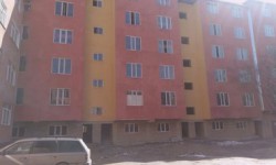 Элдик репортер: күндө жарык өчкөн Достук микрорайонундагы көйгөйдү ким чечет?