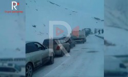 Элдик репортер: Төө-Ашуунун башында тыгында калган айдоочулар