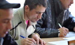 Россия тарап "кара тизмеге” кирген жарандар үчүн миграциялык мунапыс жарыялады 