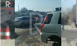 Элдик репортер: Тротуарды ээлеген унаа оңдоочу жана жуучу жайлар