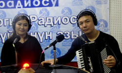 Жылдызбек Кадыркулов: Жакында келинчегим экөөбүз дуэт ырдап чыгабыз 