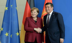 Тышкы саясаттын жемиши