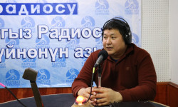 Жолдош Апасов: “Дарак ыры” мюзклинин музыкаларын жазган бир ай - бир жылга тете болду