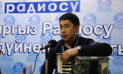 Рустам Сагыналиев: Ар бир ырымдын өз күйөрманы бар