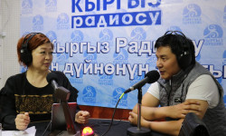 Замир Арыкбаев: Аймактарга гастроль уюштурушубуз керек, шаардан эле чыга албай калабыз