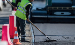  Ош шаарынын аймагындагы ички жолдор оңдолууда  