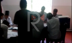 Элдик репортер: Дарыгерлердин кайдыгер мамилесинен бейтаптар азап чегүүдө