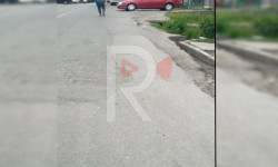 Ош: мектеп, бала бакча бар жолдо тротуар жок