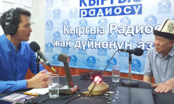 Расул Стамбеков: Билим болсо нота менен бардык чыгарманы ойноп кете бересиң