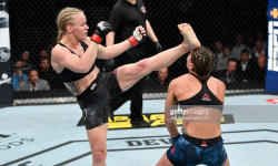 Валентина Шевченко чемпиондук наамын коргоду