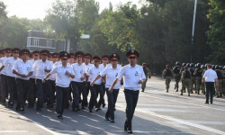 Саммит учурунда милиция кызматкерлери күчөтүлгөн тартипте кызмат өтөйт