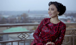 Самара Каримованын репертуары чет тилиндеги ырлар менен толукталды