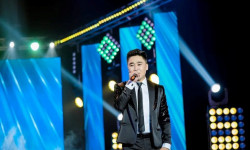 Данияр Эрматов спортчуларга арнап ыр жаздырды