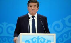 Сооронбай Жээнбеков: "Балдардын гармониялуу өнүгүүсү - мамлекеттин артыкчылыктуу багыты"