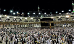 Зыяратчылар Ажы сапарына аттанууга даярданууда 