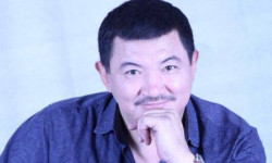 Бек Борбиев "Гуля" аттуу айымдарга ыр арнады