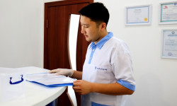 "Артыңда туяк калтыргың келсе, врачка кайрылып турууну унутпа" - Илияс Эратов, уролог-андролог