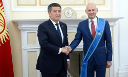 «Мир» телерадиокомпаниясынын төрагасы «Данакер» ордени менен сыйланды