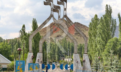 "Манас Ордо": күмбөзгө кирүү акысы эмне үчүн кымбаттады?