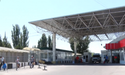 Чек араларда чек ара көзөмөл өткөрүү жайлары кадимки тартипте иштеп жатат