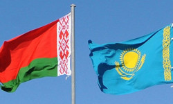 Казакстан менен Беларусиянын премьер-министрлери Кыргызстанга келди